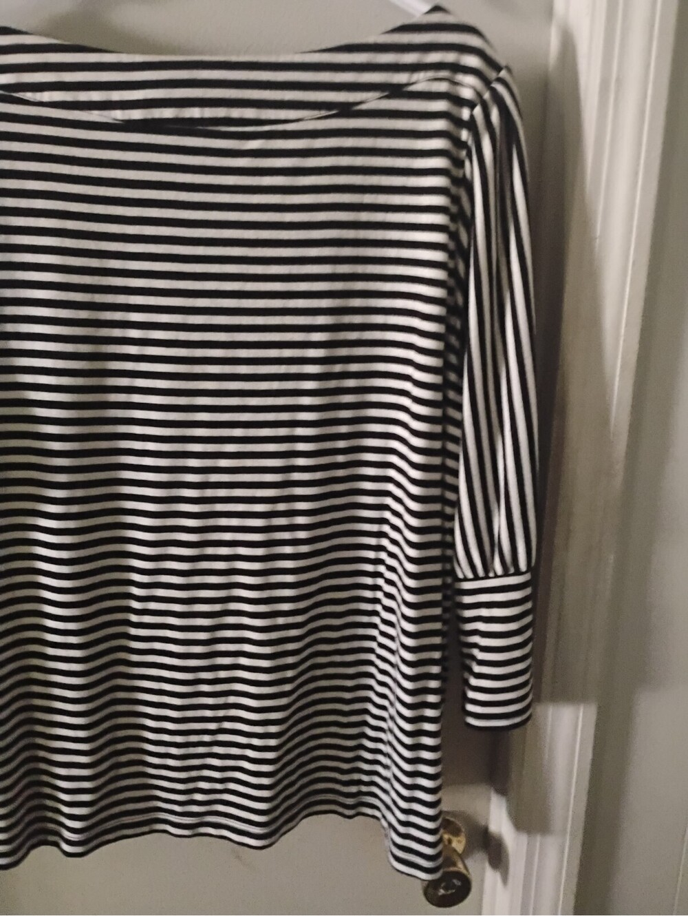 Everly Drive Black White Striped Boatneck Top 3/4 Sleeve Button Shoulder L - Picture 11 of 11